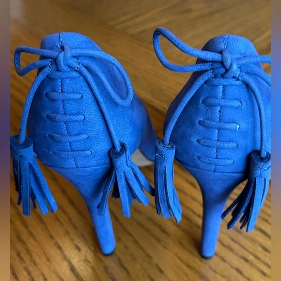 Jessica Simpson Bright Blue/Periwinkle Leather Tassel Bow 4 1/4” Heels Size 8.5 - Picture 7 of 13